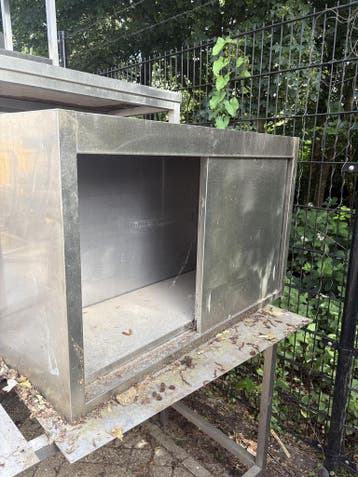 RVS Kast Schuifdeuren 111 x 40 x 69cm (B x D x H) Wordt scho, Ophalen of Verzenden, Gebruikt