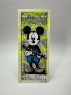 Chris Boyle (1977) - Protection Maus