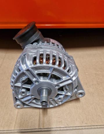 Dynamo 150A Audi A6 A8 Origineel Nieuw 038903018DX, Verzenden, Nieuw