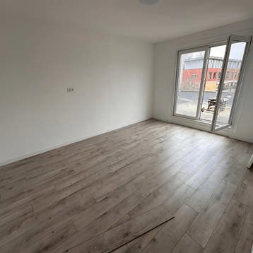 Appartement in Enschede gevonden voor €1500,- pm, Huizen en Kamers, Huizen te huur, Direct bij eigenaar, Overijssel, Enschede