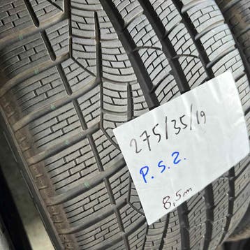 2 x Pirelli Scorpion Zero 275-35-19 Winterbanden 8,5mm, 19 inch, Gebruikt, 275 mm, Band(en)