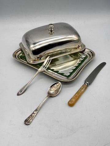 Vintage Silver-Plated Covered Butter/Cheese Dish Set with