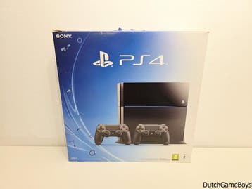 Playstation 4 / PS4 - FAT Console - Jet Black - 500GB - 2 Co, Spelcomputers en Games, Spelcomputers | Sony PlayStation 4, Verzenden