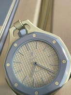 Swatch - Swatch x Royal Pop - Unisex - 2026, Nieuw