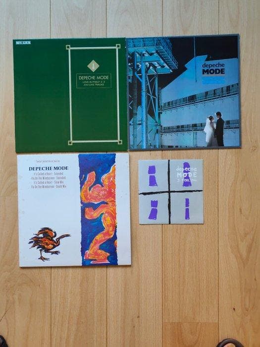 Depeche Mode - Love In Itself 2  3 And Live Tracks (Mini, Cd's en Dvd's, Vinyl Singles