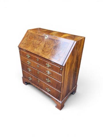 Bureau - Wortelnotenhout