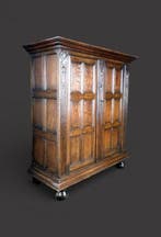 Kast - vroege panelenkast - Eik