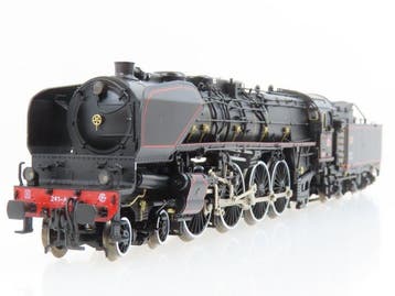 Märklin H0 - 39241 - Stoomlocomotief met tender (1) - Serie, Nieuw