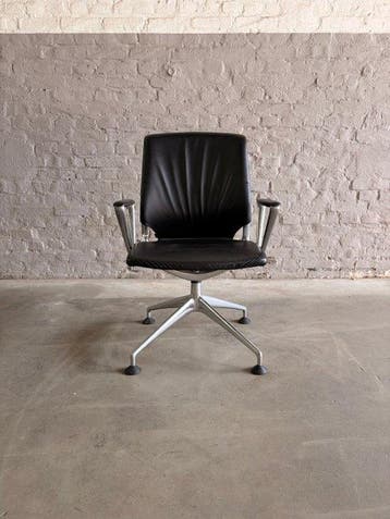 Vitra - Alberto Meda - Bureaustoel - Meda - Kalfsleer