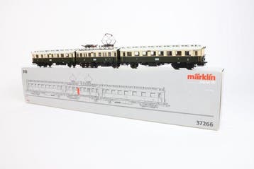 Märklin H0 - 37266 - Treinstel (1) - ET 87 - KPEV, Nieuw