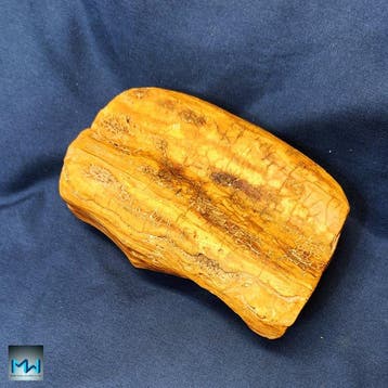 Stuk geel amber, Volledig gepolijst - Hoogte: 160 mm -