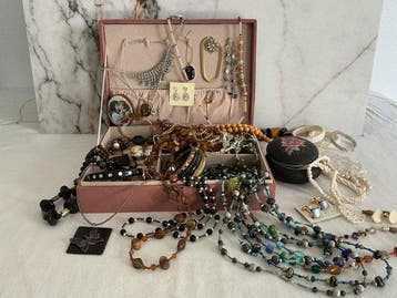 Themacollectie - Sieraden