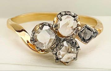 Zonder minimumprijs - Ring - 9 kt. Geel goud, Zilver Diamant, Nieuw