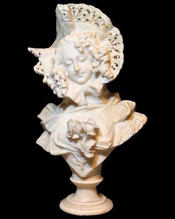 Julien (19° secolo) - Buste, Busto Dama con Cappello di, Antiek en Kunst