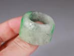 Bague dArcher Sculptee - Sculptuur - Jade Jadeite (Niet