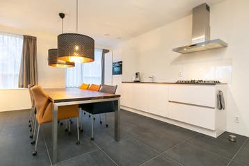 Te huur: Appartement Badhuisweg in Den Haag, Den Haag, Zuid-Holland