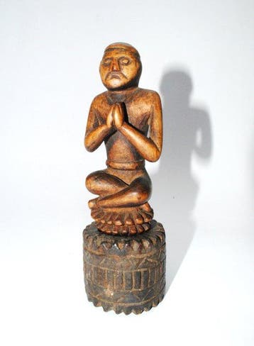 Oudere pijp met een figuurengeliefde snijwerk aan de punt,, Antiek en Kunst