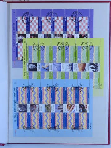 Nederland klein kavel met Provincie Velletjes gestempeld, Postzegels en Munten, Postzegels | Nederland, Ophalen of Verzenden, Postfris