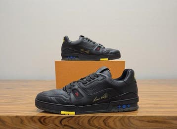 Louis Vuitton - LV Trainer Black Signature - Sneakers -, Nieuw