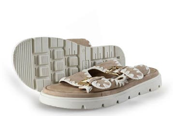 Maruti Slippers in maat 42 Beige, Slippers, Verzenden, Beige, Zo goed als nieuw