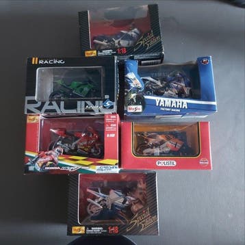 1:18 - Model motorfiets (6) - Yamaha YZR-M1 / Kawasaki Ninja, Nieuw