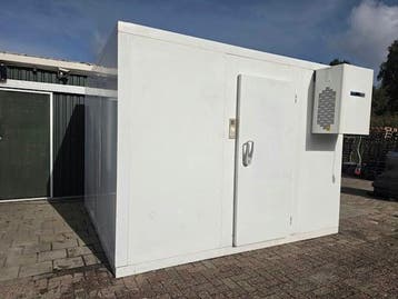 Vriescel 330 x 330 x 245 cm stekker klaar, Nieuw in verpakking, Koelen en Vriezen