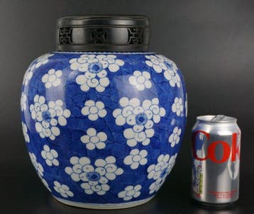 Vaas - Porselein - China - Kangxi (1662-1722) - grote pot