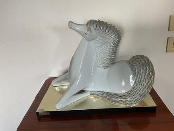 carpiè - Figuur - Cavallo - Porselein, Antiek en Kunst