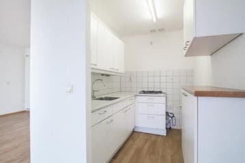 Te Huur 4 Kamer Appartement Volksplein In Maastricht, Direct bij eigenaar, Limburg, Maastricht, Appartement