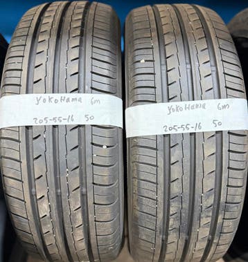 2x 205-55-16 Yokohama Zomer 2x 6mm €50 Per Band 205 55 16, Ophalen, Gebruikt, 16 inch, 205 mm
