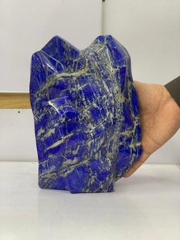 Lapis lazuli sculptuur Vrije vorm - Hoogte: 320 mm -, Verzamelen