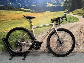 SALE Liv Langma Advanced 0 105 DI2 Carbon Wielen € 2999,-, Fietsen en Brommers, Ophalen, 28 inch, Carbon, Nieuw