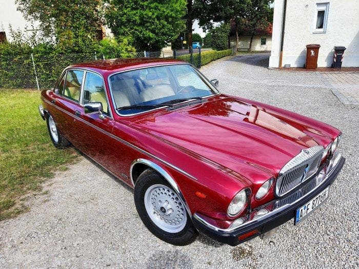 Daimler - Jaguar Double Six V12 - 1988, Auto's, Oldtimers