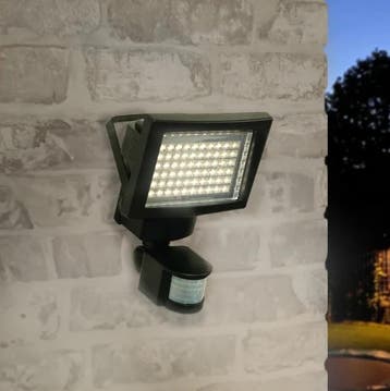 Solar LED breedstraler met bewegingssensor op zonne energie, Tuin en Terras, Buitenverlichting, Kunststof, Verzenden, Overige typen