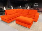 Hoekbank Leusden - hoekbanken - Oranje - Velvetstof, Nieuw, 150 cm of meer, Stof, 250 tot 300 cm