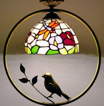 Plafondlamp - Glas-in-lood - Tiffany-stijl - Loro, Antiek en Kunst