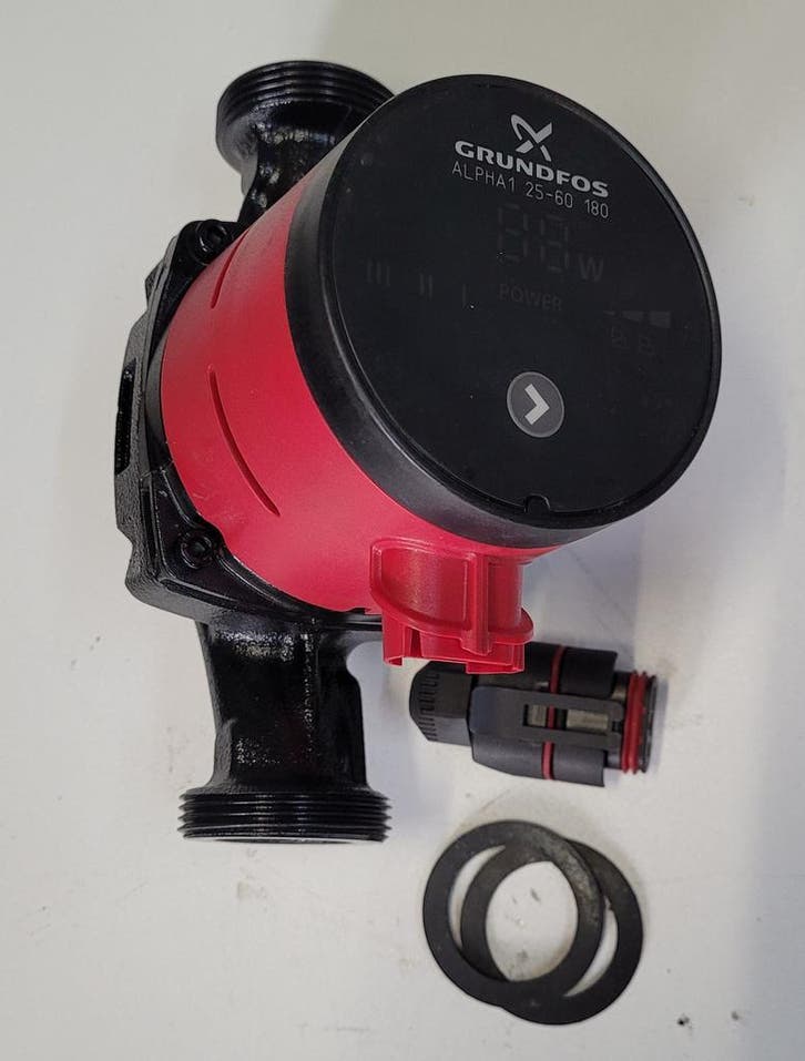 Grundfos Alpha1 25-60-180  Z.G.A.N., Doe-het-zelf en Verbouw, Verwarming en Radiatoren, Zo goed als nieuw, Ophalen of Verzenden