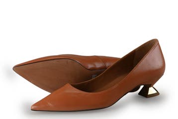 Kiren Pumps in maat 37 Bruin, Pumps, Bruin, Verzenden, Zo goed als nieuw