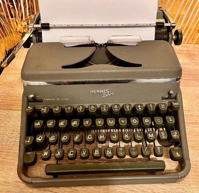 Hermes 2000 - Typemachine - 1950-1960, Antiek en Kunst, Kunst | Designobjecten