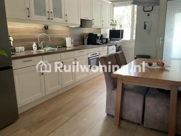 80 m² flat in Uithoorn te ruil, Huizen en Kamers, Amsterdam