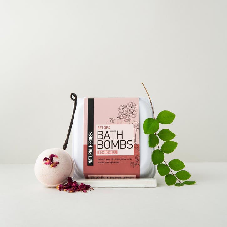 Bath Bomb Bombshell, Sieraden, Tassen en Uiterlijk, Uiterlijk | Lichaamsverzorging, Bodylotion, Crème of Olie, Nieuw, Verzenden