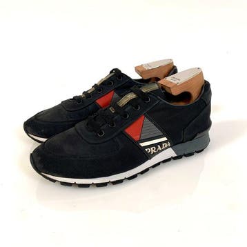 Prada Sneaker Runner Black/Red 4E 3198 UK 6 - Sneakers -, Nieuw