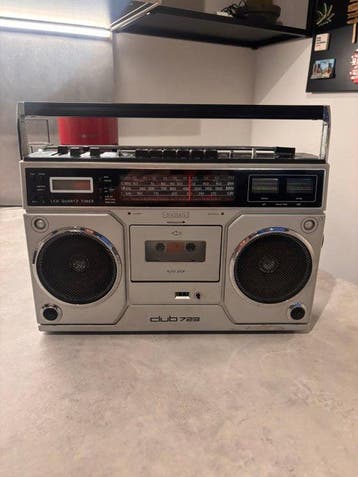 Siemens - Club 723 / 4-Waveband Portable Stereo Radio, Nieuw