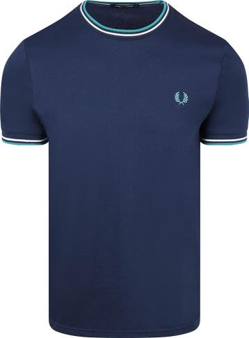 Fred Perry Twin Tipped T-shirt Donkerblauw 86A maat XL Heren, Kleding | Heren, T-shirts, Fred Perry, Verzenden, Blauw, Maat 56/58 (XL)