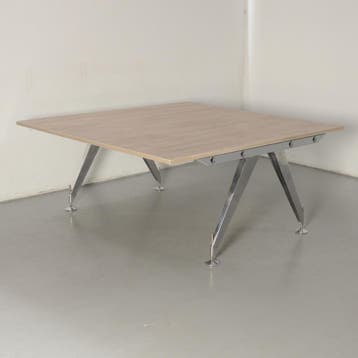 Sedus vergadertafel - 160 x 160 cm, Zakelijke goederen, Kantoor en Winkelinrichting | Kantoormeubilair en Inrichting, Ophalen of Verzenden