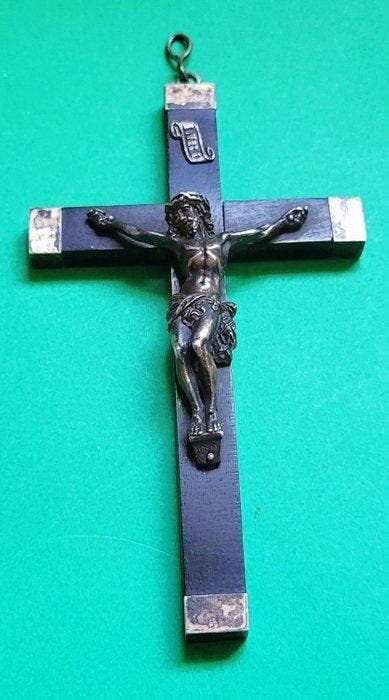Crucifix - Ebbenhout en zilver - 1850-1900 - Kruis hanger, Antiek en Kunst, Antiek | Boeken en Bijbels