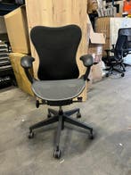 Herman Miller Mirra 2 - Zwart - Als Nieuw, Huis en Inrichting, Bureaustoelen, Verzenden, Zwart, Zo goed als nieuw, Bureaustoel