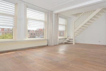 Appartement Van Sint Aldegondeplein in Den Haag, Den Haag, Den Haag, Via bemiddelaar, Appartement