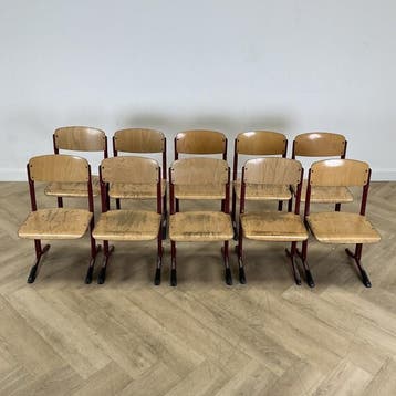 Eromes set van 10 schoolstoelen (gele stip) zithoogte 33cm, Huis en Inrichting, Stoelen, Ophalen of Verzenden, Gebruikt, Hout