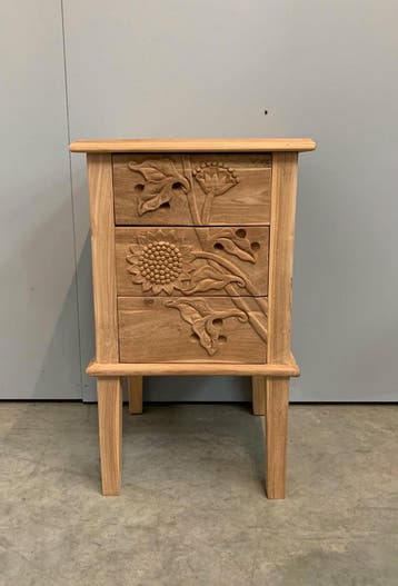 Teak nachtkastje met houtsnijwerk, Ophalen of Verzenden, Nieuw